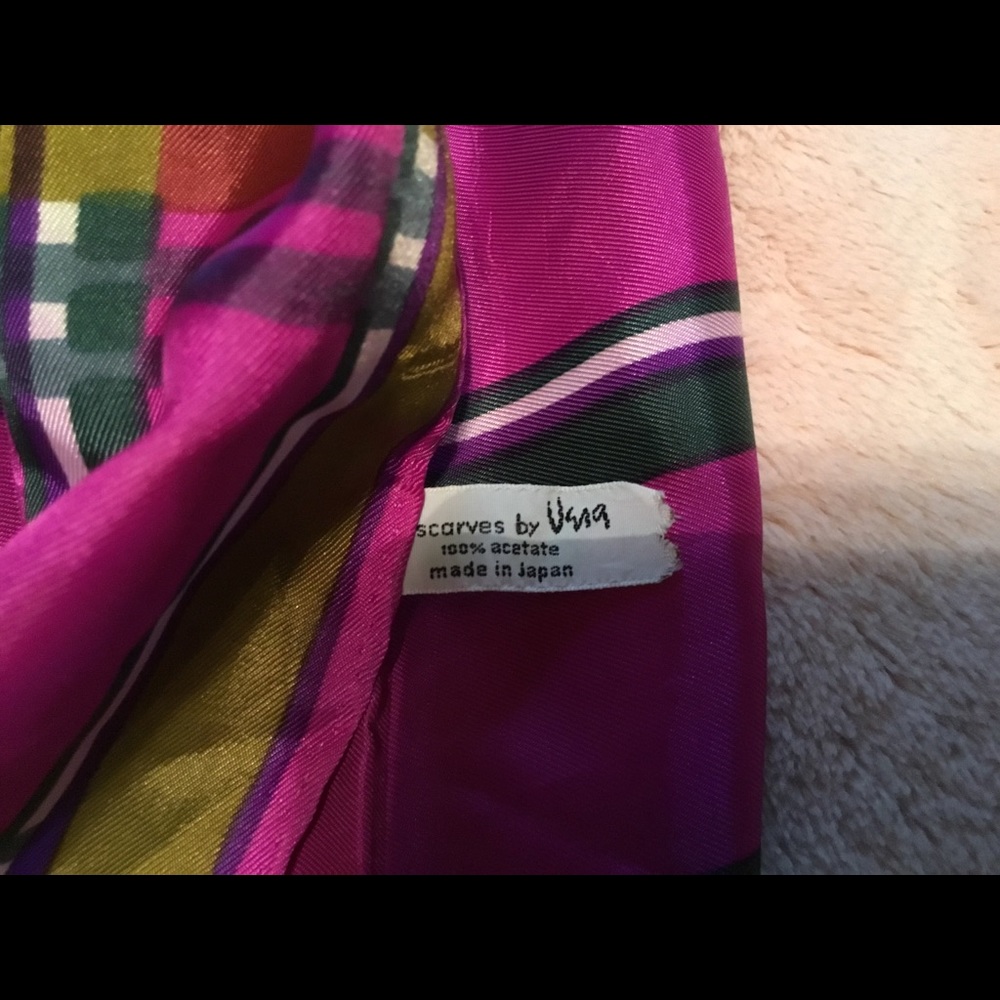 Scarf - Picture 2 of 2